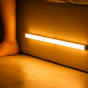Luz Noturna de LED com Sensor de Movimento